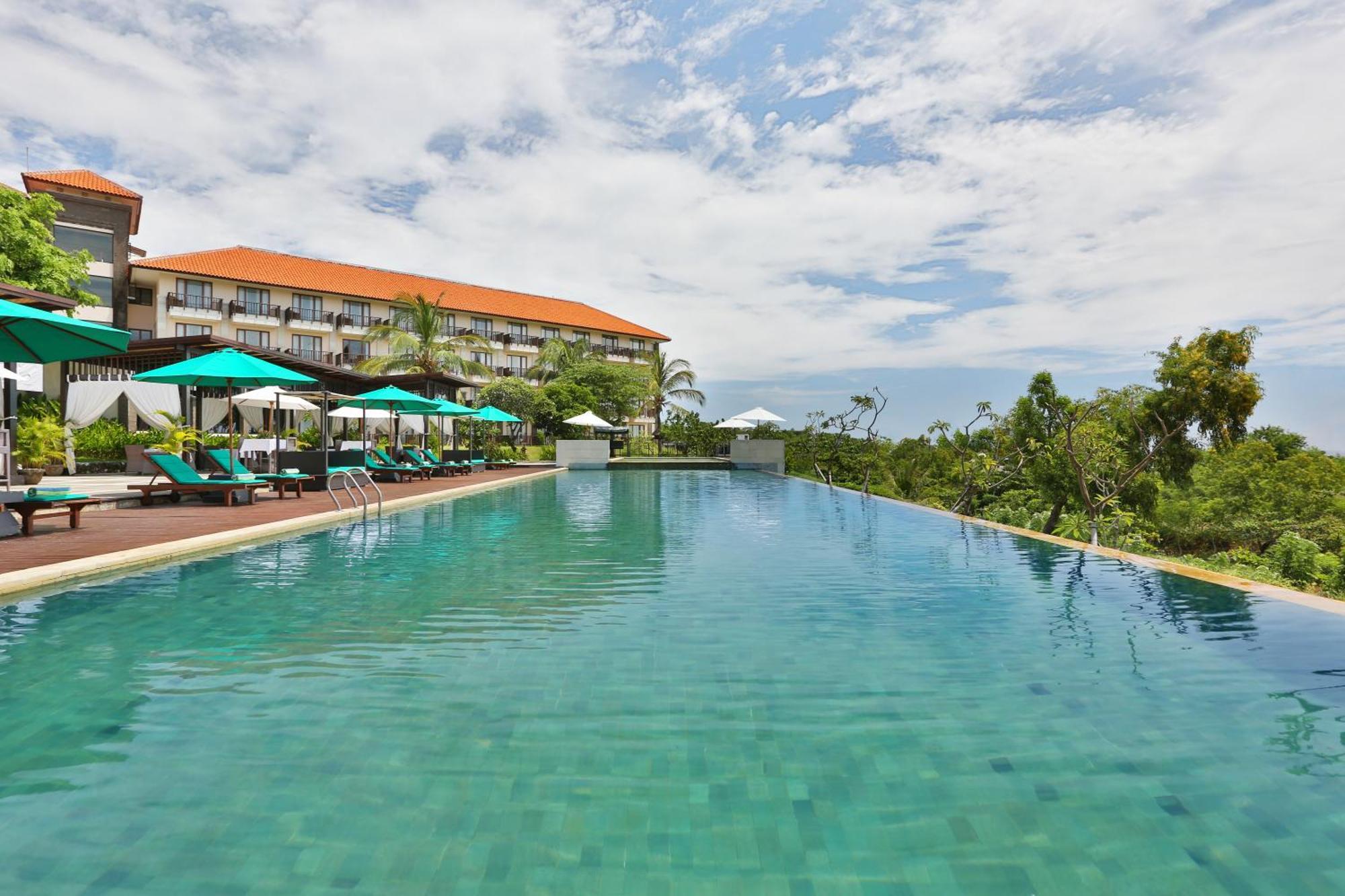New Kuta Hotel By Lorin Uluwatu Exteriér fotografie